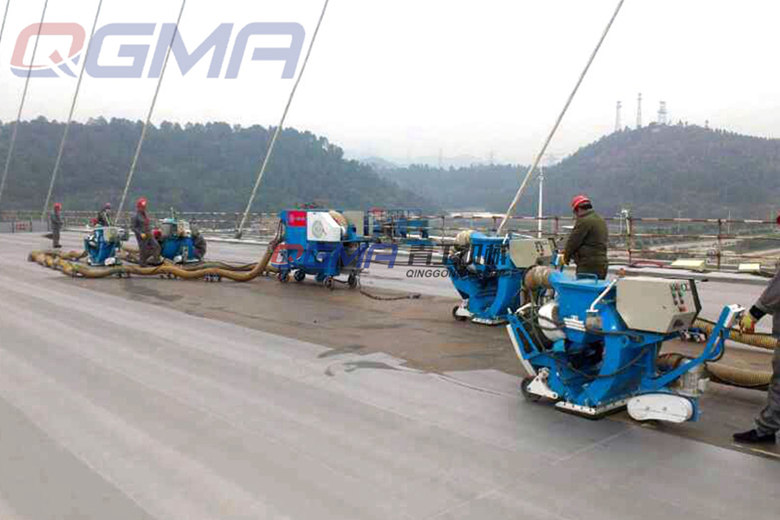 如（rú）何選擇路麵拋丸機（jī）